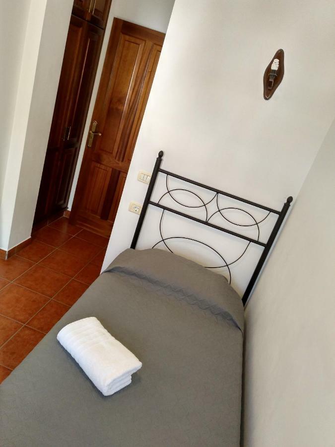 Apartamentos Isora Фронтера Екстериор снимка